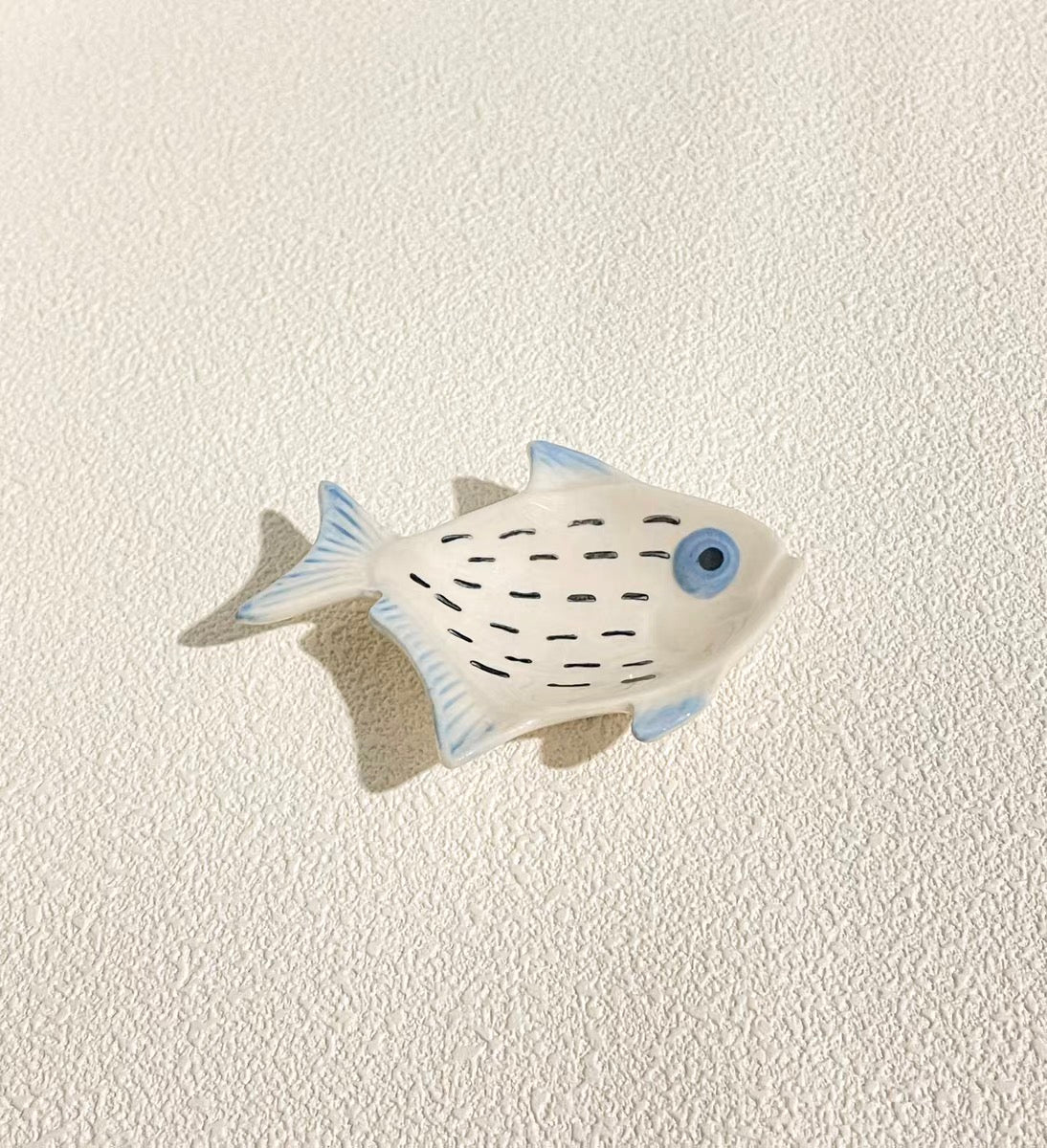 Cute fish plate2.