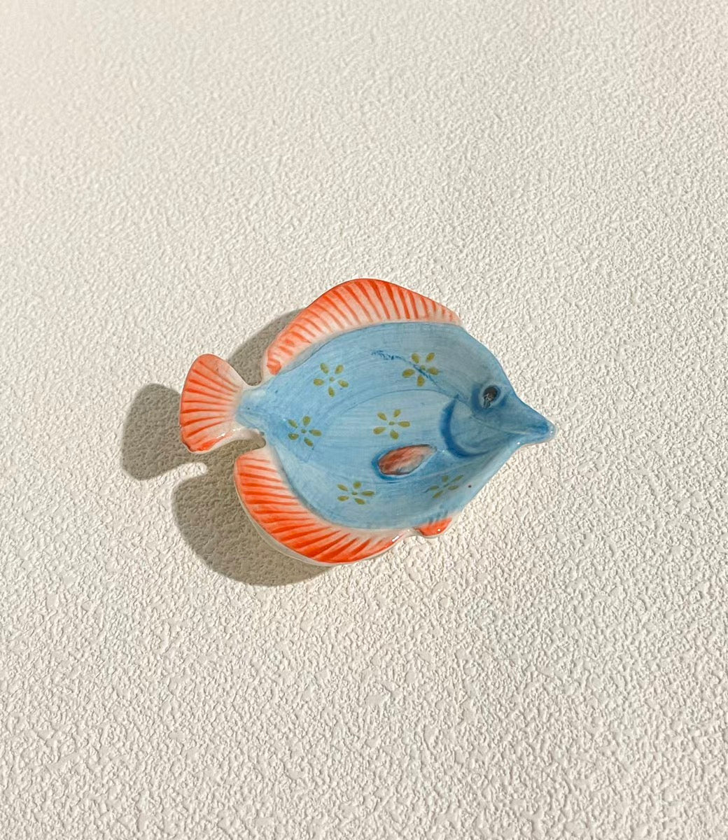 Cute fish plate2.