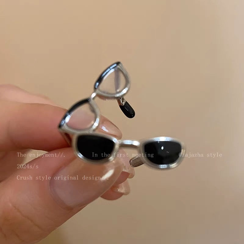 Glasses ring